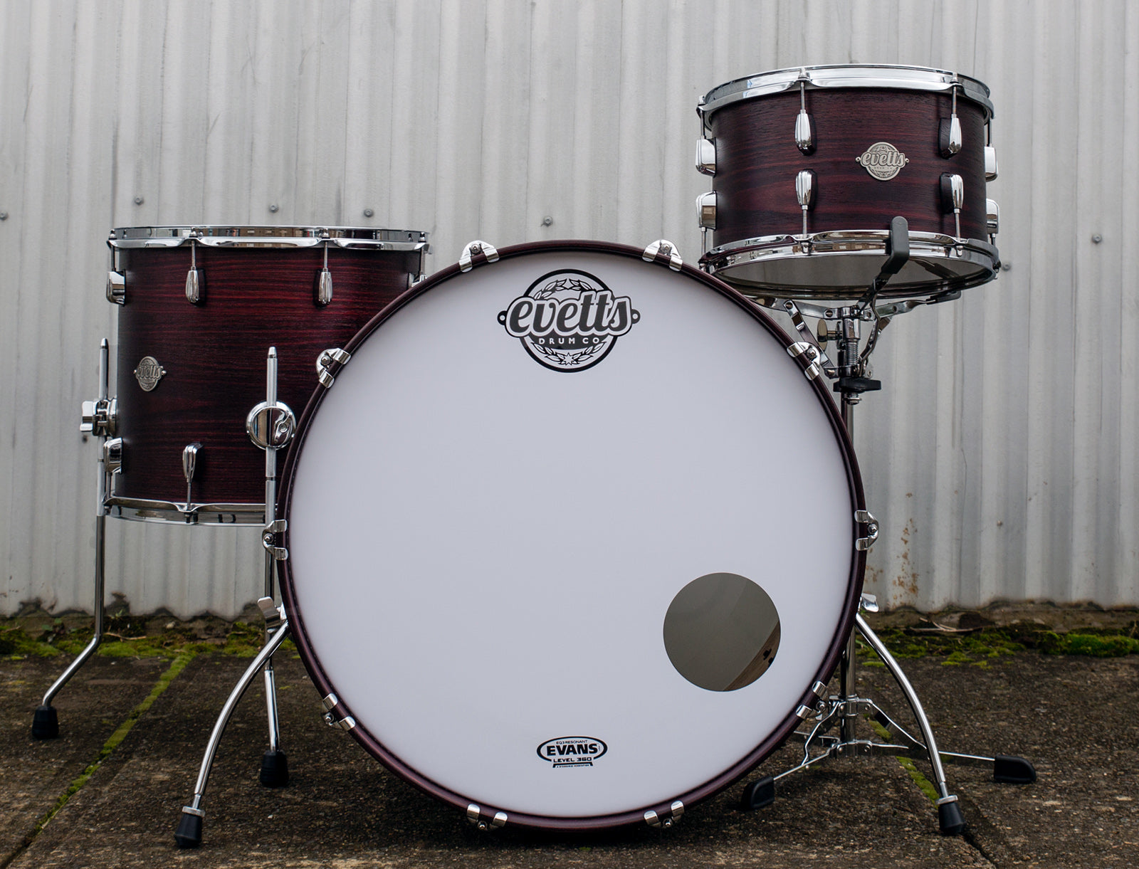 Evetts drums handcrafted bespoke drum kit tasmanian blackwood shells, beavertail lugs